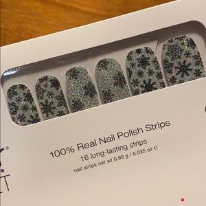 Color Street Snow Doubt